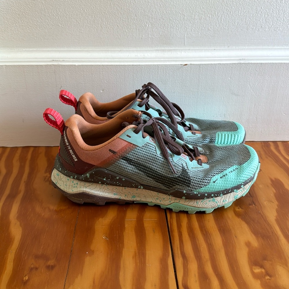 Nike Wildhorse Trail Running Shoes - like new